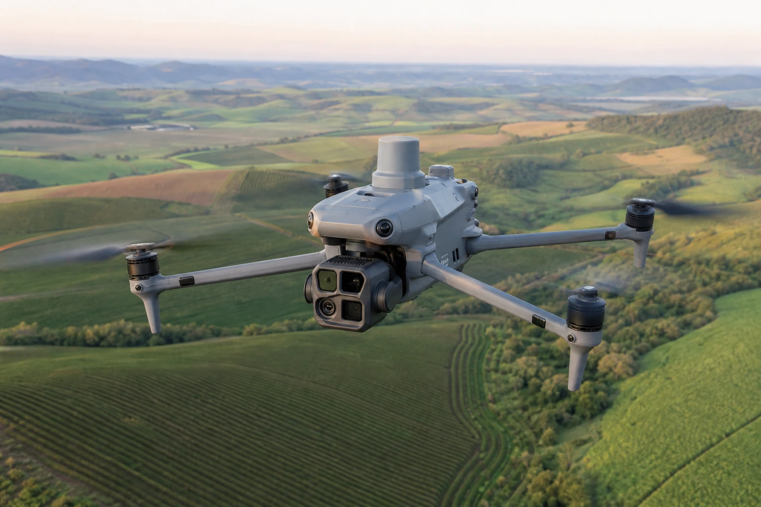 Drone utilizado em aerolevantamentos e mapeamentos